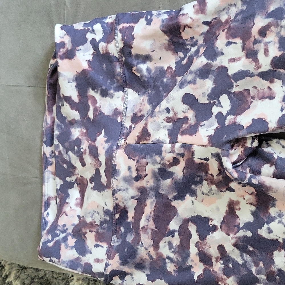 Long soft multi-colored leggings